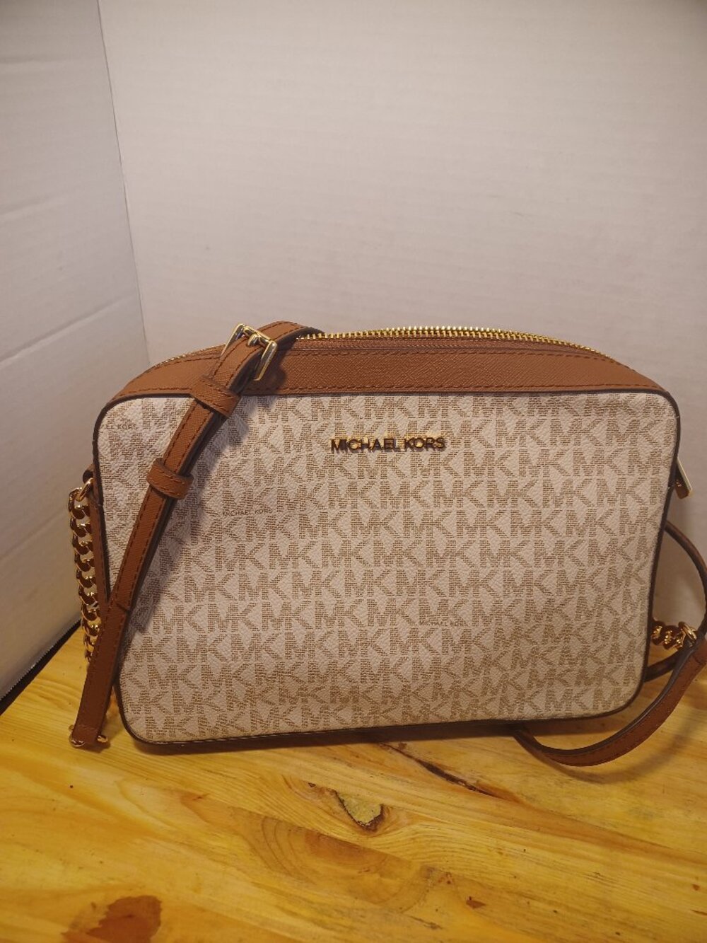 Michael Kors Jet Set Monogram Crossbody NWT